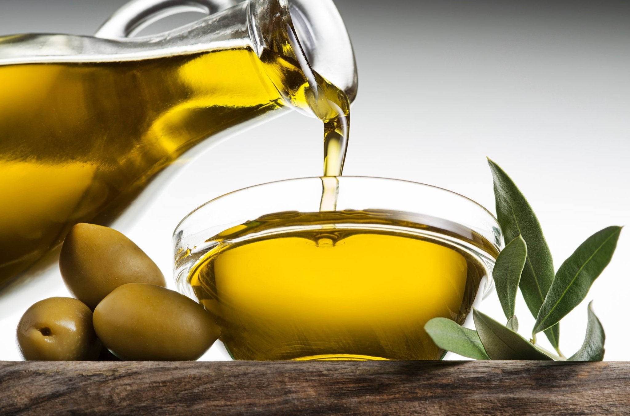 Extra Virgin Olive Oil: Health Benefits for Women | Oils from Manzanilla & Arbequina Olives